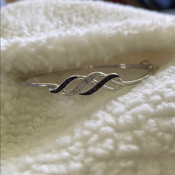 Jewelry Set - Picture 3 of 8